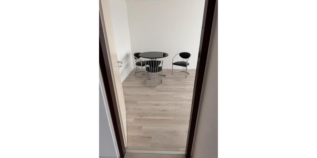 Etagenwohnung Stuttgart Vaihingen - 2 Zimmer, 60 m&sup2;, 950&euro; | Angebot:25379667