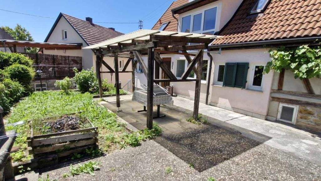 Einfamilienhaus Mössingen-Öschingen Öschingen - 6 Zimmer, 103 m&sup2;, 445.000&euro; | Angebot:25690131