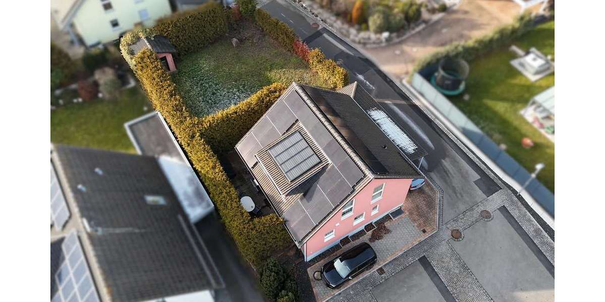 Einfamilienhaus Mötzingen - 5 Zimmer, 135 m&sup2;, 599.000&euro; | Angebot:25166815