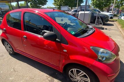 Toyota Aygo (X) 116.340 km 2.990 &euro; Wendlingen am Neckar 73240