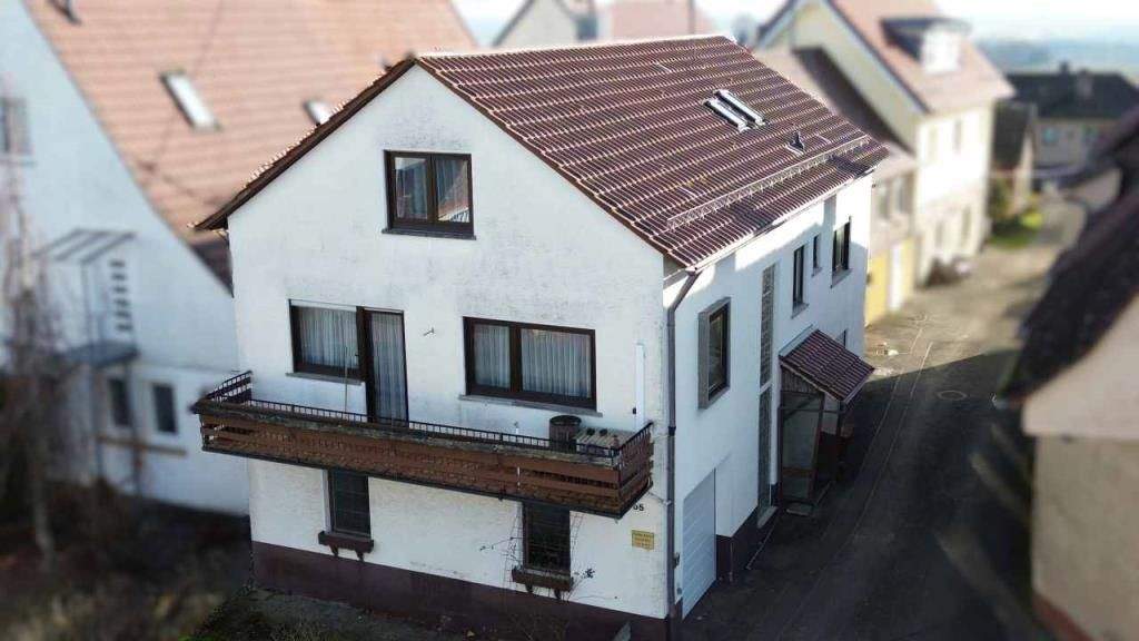 Einfamilienhaus Nagold-Hochdorf Hochdorf - 8 Zimmer, 191 m&sup2;, 394.000&euro; | Angebot:25745176