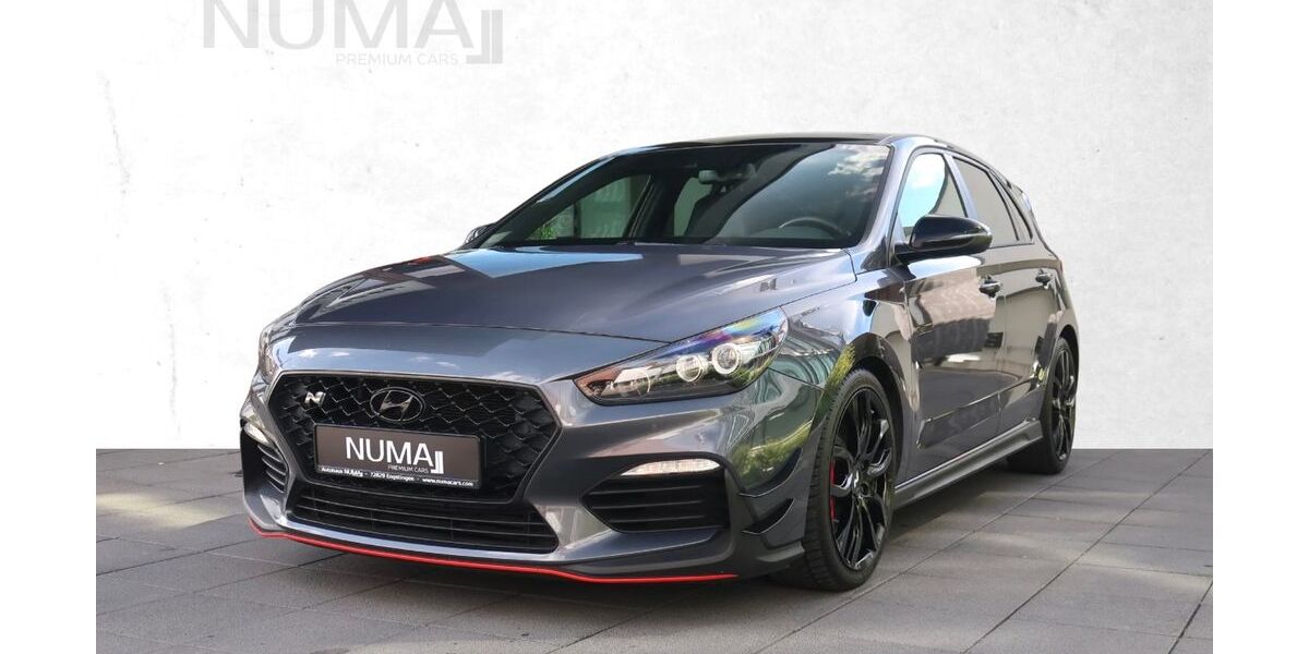Hyundai i30 68.525 km 24.700 &euro; Engstingen 72829
