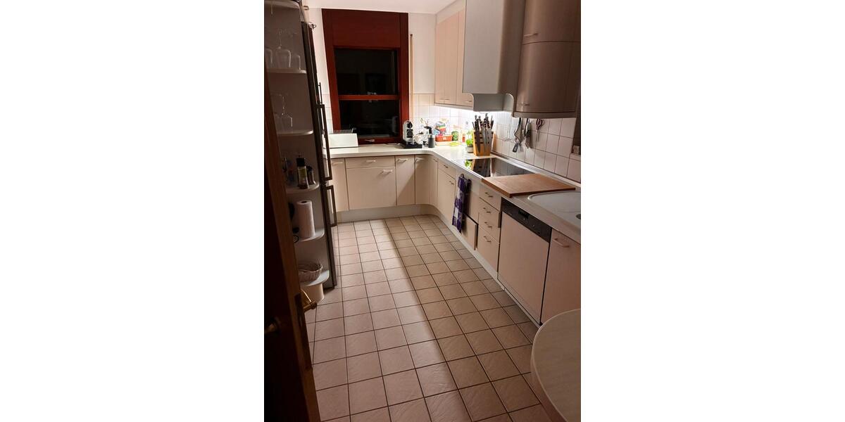 Einfamilienhaus Reutlingen Sondelfingen - 6 Zimmer, 253 m&sup2;, 1.050.000&euro; | Angebot:25935164