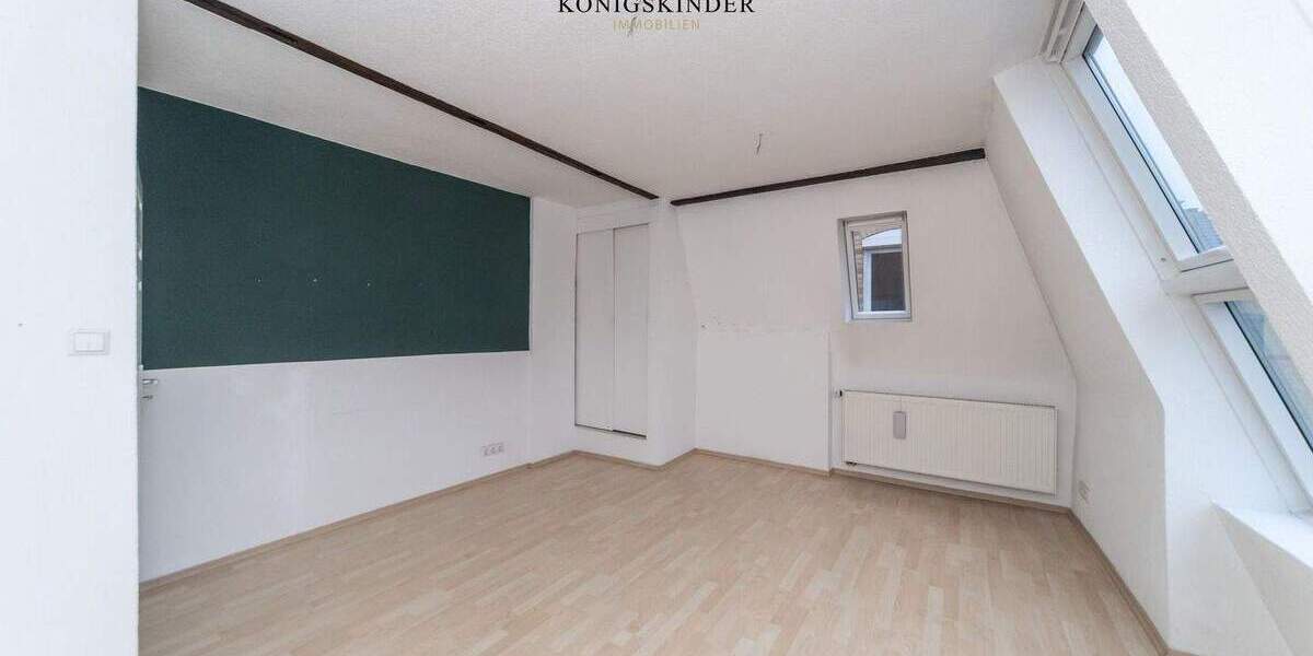 Etagenwohnung Stuttgart Mitte - 3 Zimmer, 82 m&sup2;, 399.000&euro; | Angebot:25731177