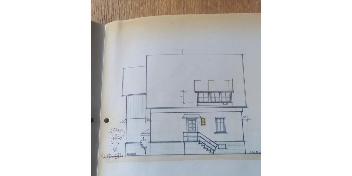 Einfamilienhaus Stuttgart Fasanenhof-Ost - 8 Zimmer, 165 m&sup2;, 850.000&euro; | Angebot:26039470