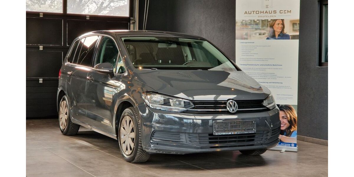 VW Touran 209.500 km 8.999 &euro; Gäufelden 71126