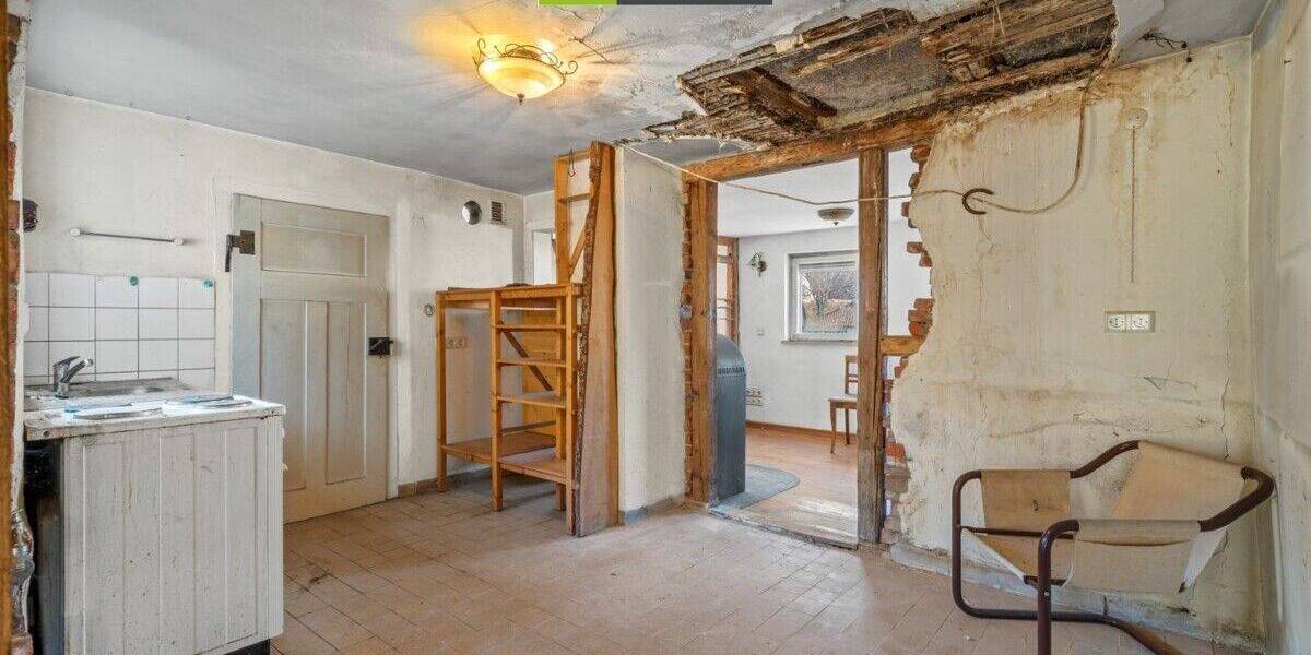 Doppelhaushälfte Gomadingen - 6 Zimmer, 127 m&sup2;, 110.000&euro; | Angebot:25693511