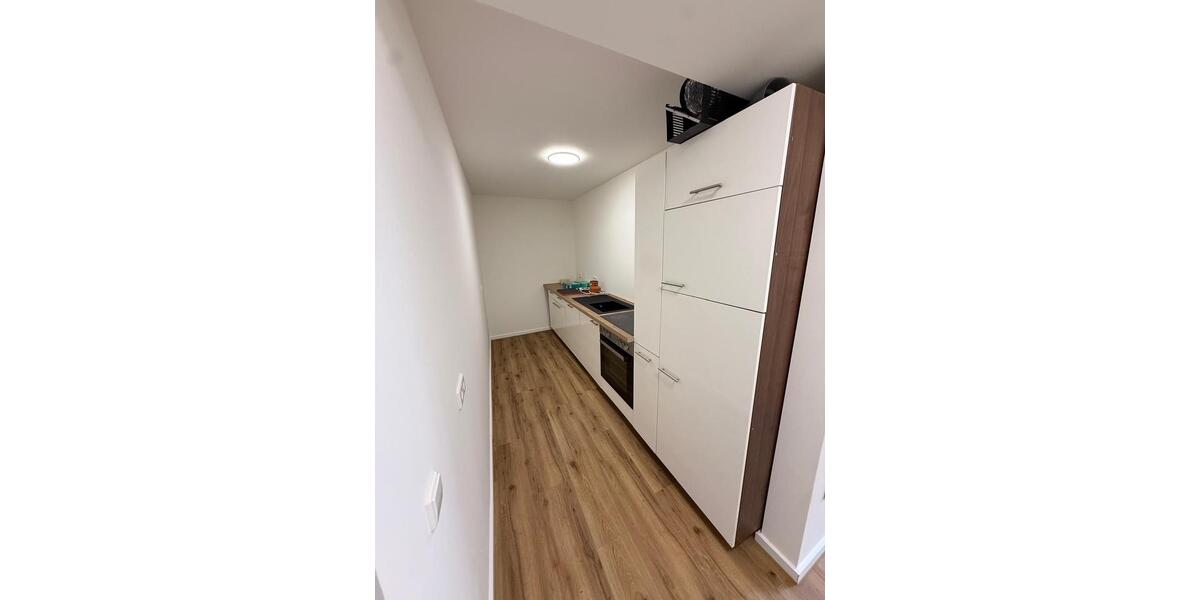 Erdgeschoßwohnung Nürtingen - 3 Zimmer, 64 m&sup2;, 1.095&euro; | Angebot:25302876