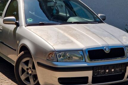 Skoda Octavia 285.200 km 990 &euro; Horb 72160