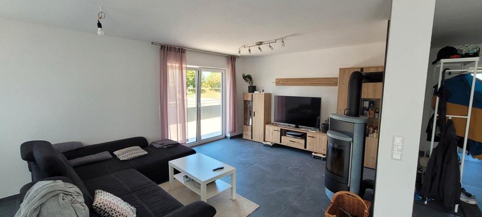 Etagenwohnung Gärtringen - 5 Zimmer, 100 m&sup2;, 1.800&euro; | Angebot:27547188