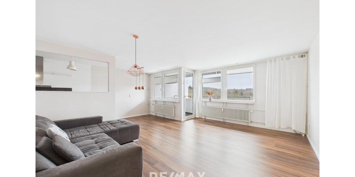 Etagenwohnung Sindelfingen Eichholz - 3 Zimmer, 86 m&sup2;, 1.300&euro; | Angebot:25812803