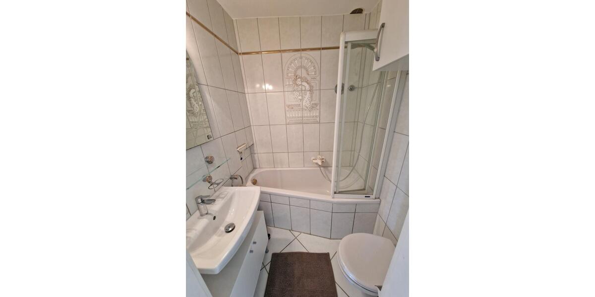 Einfamilienhaus Stuttgart Stuttgart-West - 2.5 Zimmer, 74 m&sup2;, 1.250&euro; | Angebot:25806145