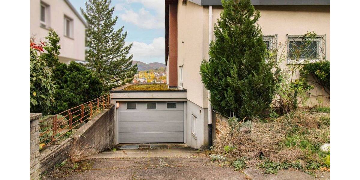 Einfamilienhaus Pfullingen - 7 Zimmer, 229 m&sup2;, 649.000&euro; | Angebot:26377791