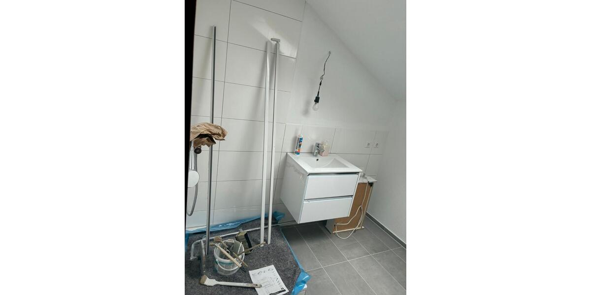 Dachgeschoßwohnung Steinenbronn - 4 Zimmer, 88 m&sup2;, 1.300&euro; | Angebot:25924862