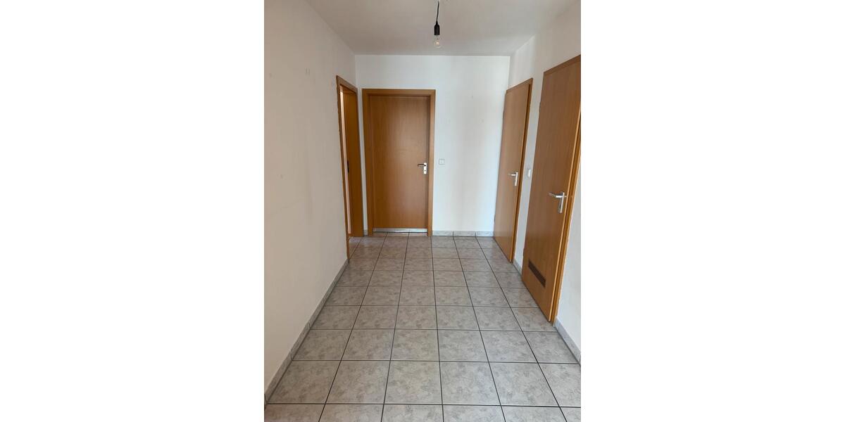 Etagenwohnung Burladingen - 4.5 Zimmer, 90 m&sup2;, 1.280&euro; | Angebot:26133493