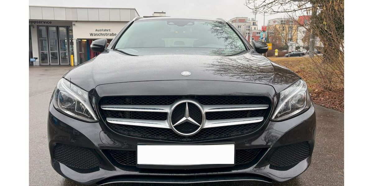 Mercedes-Benz C 220 135.700 km 16.999 &euro; Schlaitdorf 72667