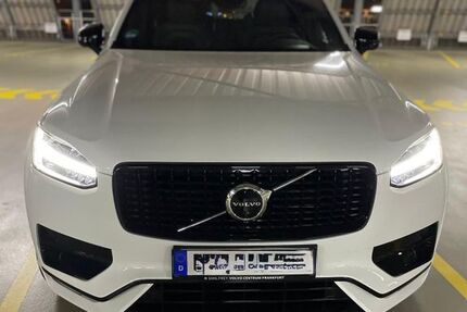 Volvo XC90 99.200 km 39.000 &euro; Stuttgart 70469