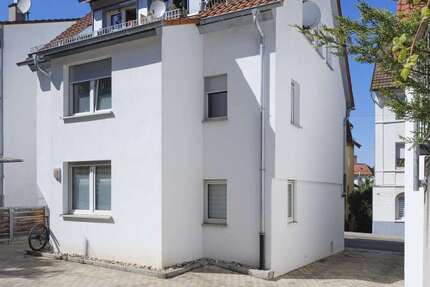 Haus Stuttgart Botnang - 8 Zimmer, 163 m&sup2;, 670.000&euro; | Angebot:26980341