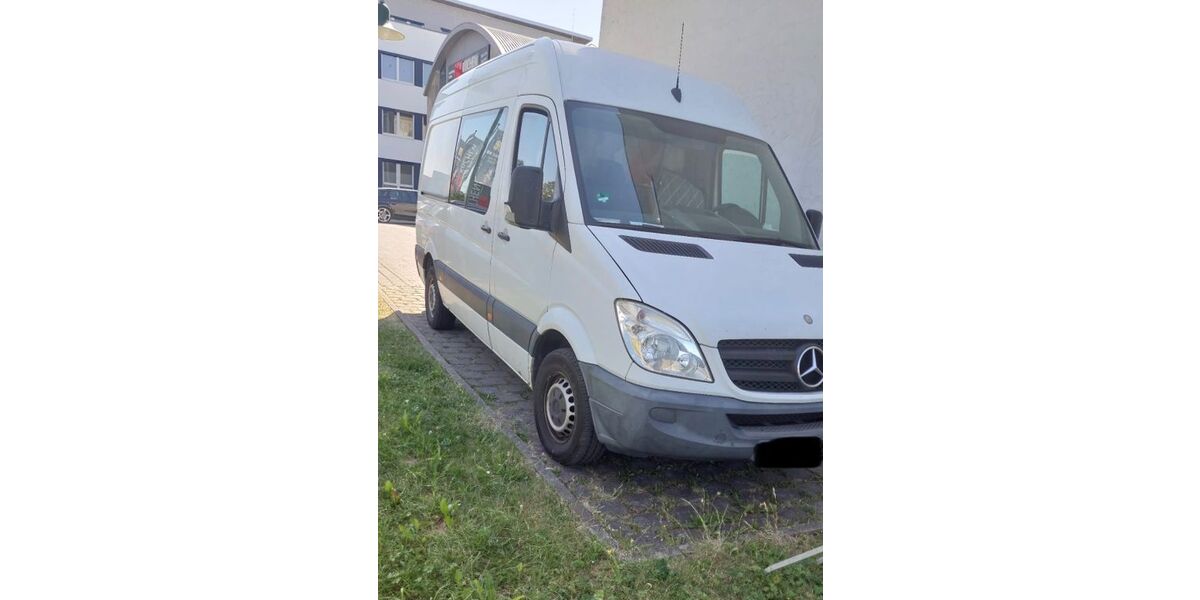 Mercedes-Benz Sprinter 258.345 km 8.750 &euro; Stuttgart 70372