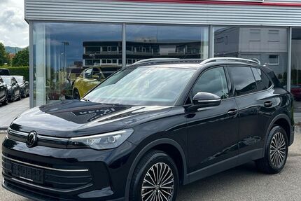 VW Tiguan 15.200 km 42.900 &euro; Dettingen/Erms 72581