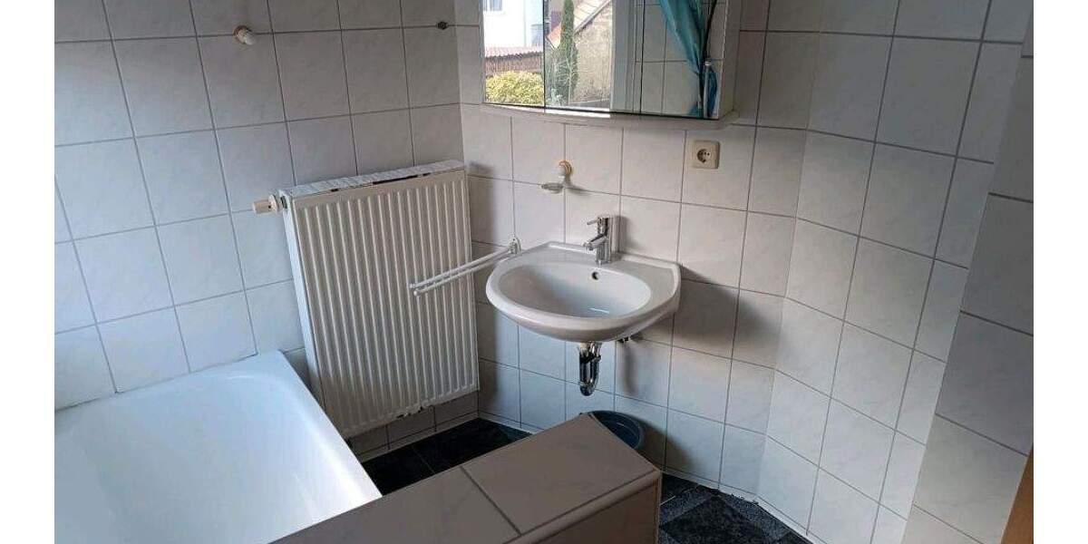 Mehrfamilienhaus, Wohnhaus Lichtenstein Unterhausen - 6 Zimmer, 115 m&sup2;, 199.900&euro; | Angebot:25680030