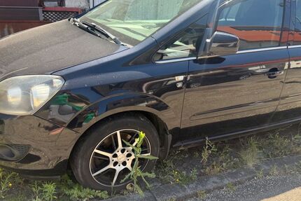 Opel Zafira 350.000 km 950 &euro; Horb 72160