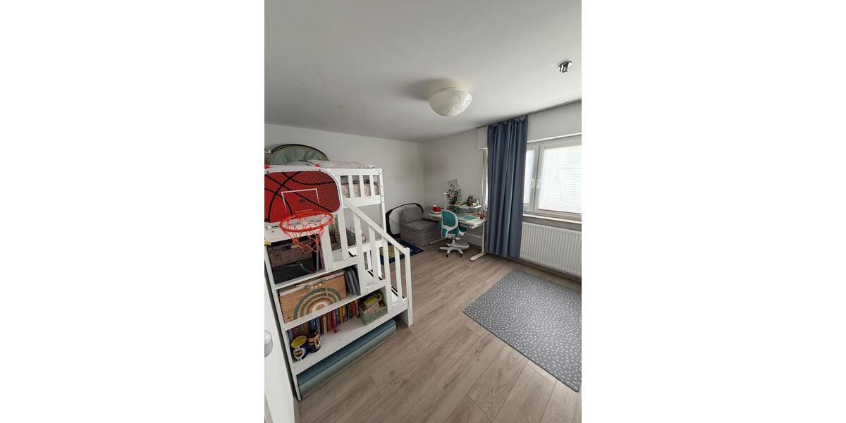 Erdgeschoßwohnung Leinfelden-Echterdingen Echterdingen - 4.5 Zimmer, 100 m&sup2;, 1.550&euro; | Angebot:26648050