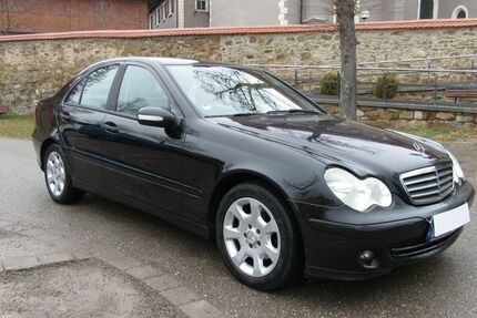 Mercedes-Benz C 220 277.000 km 2.499 &euro; Hechingen 72379