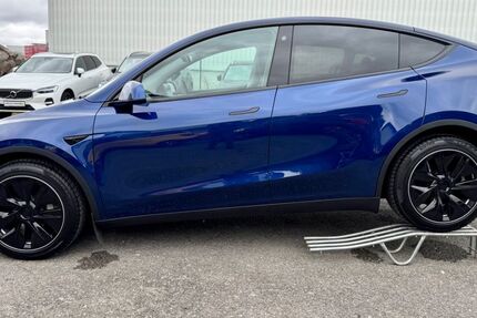 Tesla Model Y 43.078 km 38.999 &euro; Holzgerlingen 71088