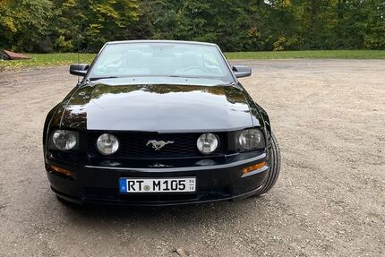 Ford Mustang 178.900 km 15.000 &euro; Metzingen 72555