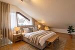 LICHTDURCHFLUTETES WOHNEN MIT KAMIN - Dachgeschoßwohnung Böblingen Dagersheim | Angebot:27473513