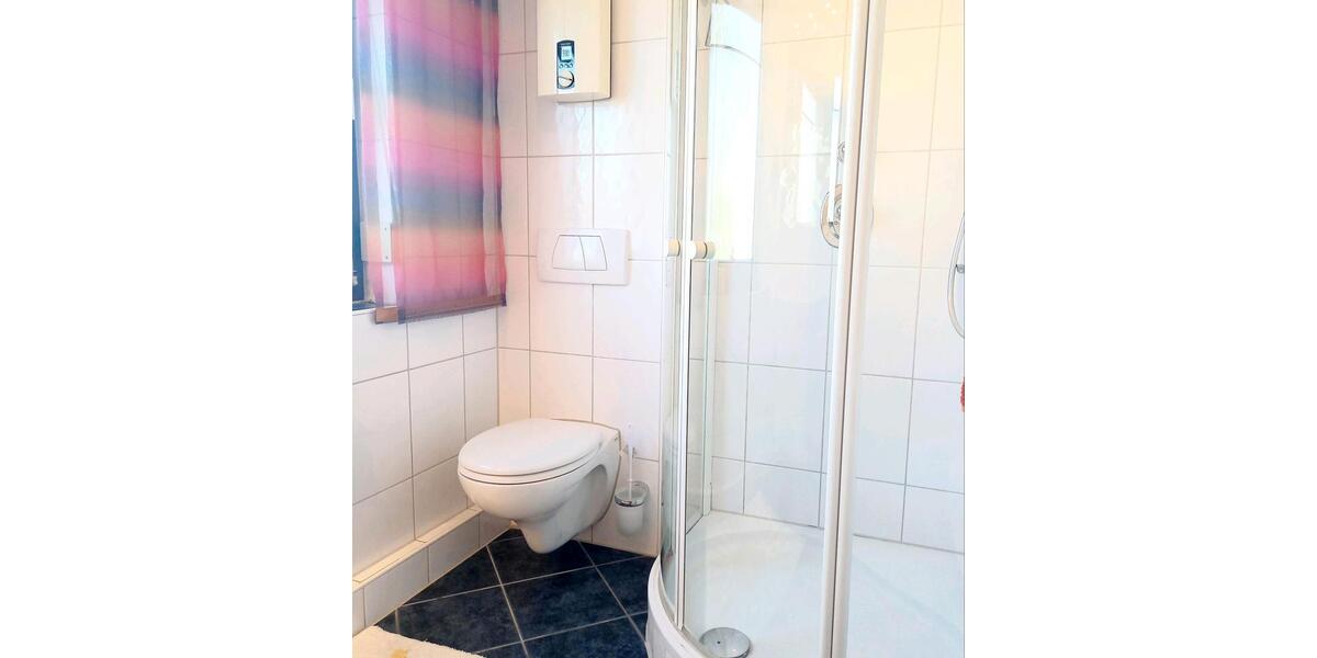 Reihenhaus Reutlingen Orschel-Hagen - 4 Zimmer, 80 m&sup2;, 1.150&euro; | Angebot:25294753