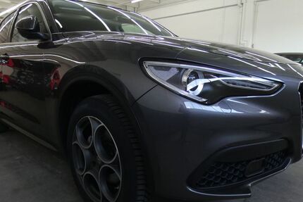 Alfa Romeo Stelvio 92.000 km 21.999 &euro; Metzingen 72555