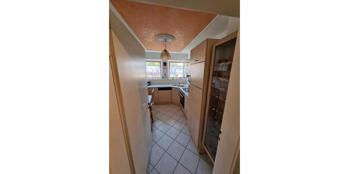 Etagenwohnung Nürtingen - 5 Zimmer, 98 m&sup2;, 410.000&euro; | Angebot:26958112