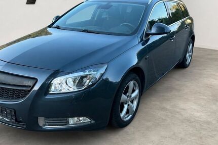 Opel Insignia 145.000 km 6.950 &euro; Tübingen 72074