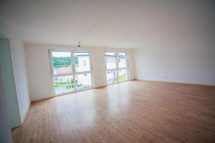 Wohnung Ebhausen - 4 Zimmer, 120 m&sup2;, 1.450&euro; | Angebot:25894875