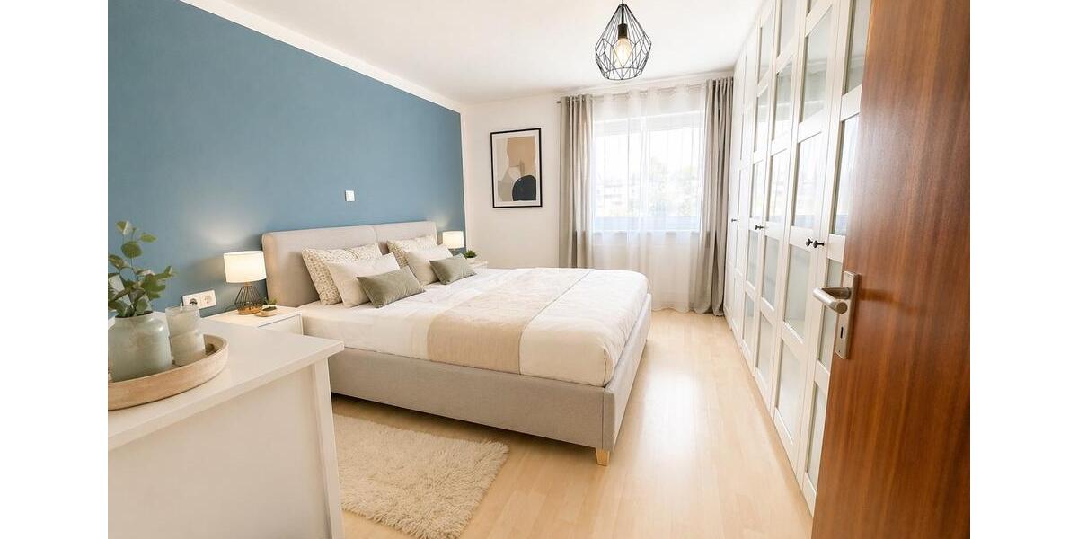 Dachgeschoßwohnung Neckartenzlingen - 4.5 Zimmer, 90 m&sup2;, 370.000&euro; | Angebot:27426943