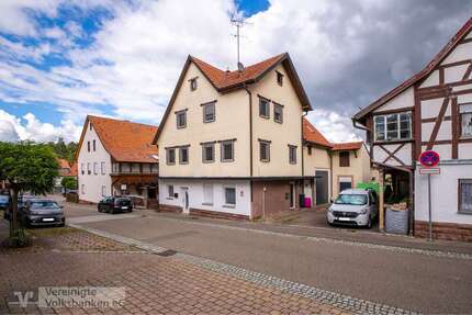 Haus Weil der Stadt - 7 Zimmer, 140 m&sup2;, 390.000&euro; | Angebot:26790933