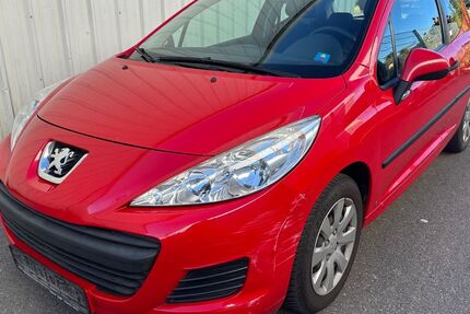Peugeot 207 162.000 km 1.690 &euro; Böblingen 71034