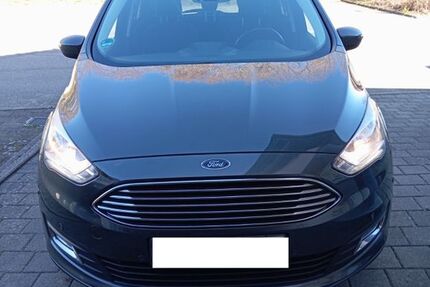 Ford Grand C-Max 142.500 km 8.975 &euro; Hülben 72584