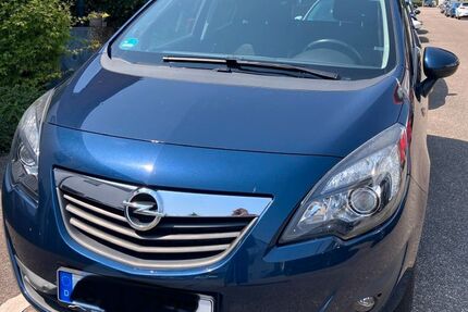 Opel Meriva 83.900 km 5.900 &euro; Stuttgart 70439