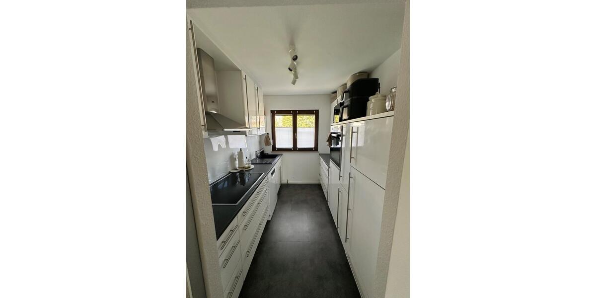 Etagenwohnung Sindelfingen - 3 Zimmer, 68 m&sup2;, 1.100&euro; | Angebot:25945579