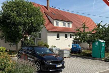 Wohnung Pliezhausen - 3 Zimmer, 81 m&sup2;, 1.250&euro; | Angebot:27111561