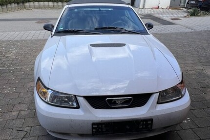 Ford Mustang 110.000 km 7.000 &euro; Nagold 72202