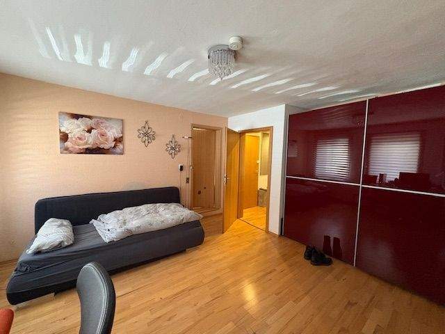 Mehrfamilienhaus, Wohnhaus Lichtenstein Unterhausen - 6 Zimmer, 115 m&sup2;, 199.900&euro; | Angebot:25676489