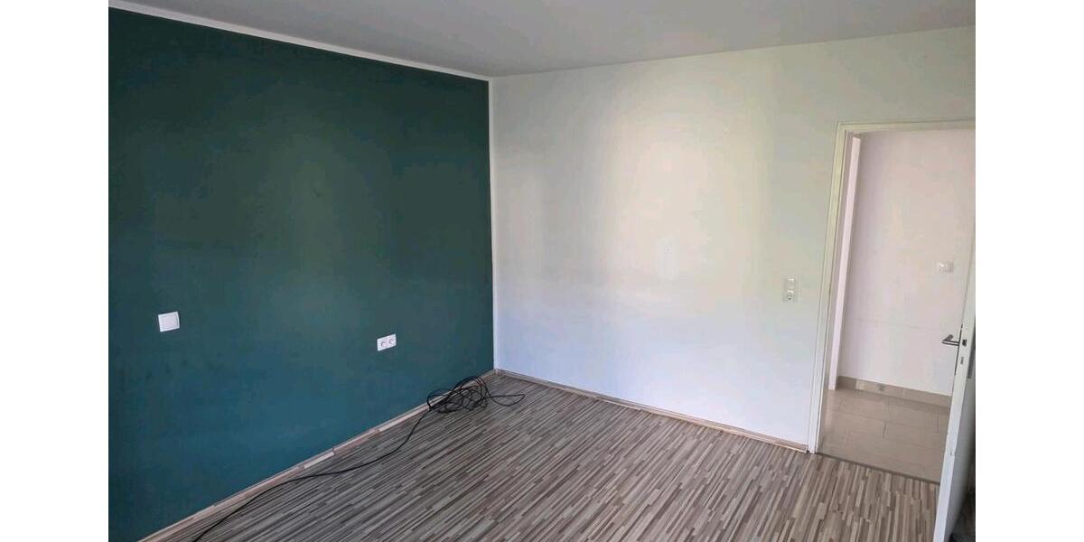 Erdgeschoßwohnung Böblingen - 4.5 Zimmer, 85 m&sup2;, 290.000&euro; | Angebot:27265022