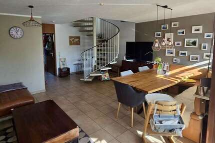 Wohnung Pfullingen - 4.5 Zimmer, 104 m&sup2;, 349.000&euro; | Angebot:27461311