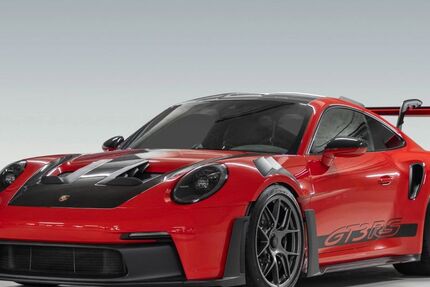 Porsche 992 15.300 km 299.890 &euro; Stuttgart 70469