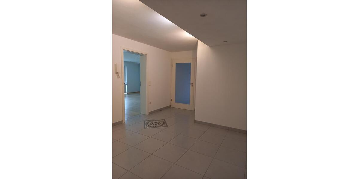 Erdgeschoßwohnung Herrenberg - 2.5 Zimmer, 99 m&sup2;, 1.050&euro; | Angebot:25941983