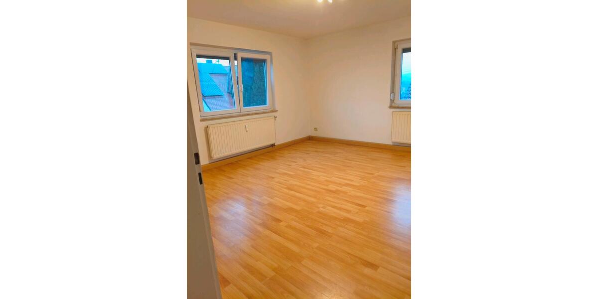 Etagenwohnung Reutlingen Reutlingen-Betzingen - 2.5 Zimmer, 64 m&sup2;, 700&euro; | Angebot:25753219